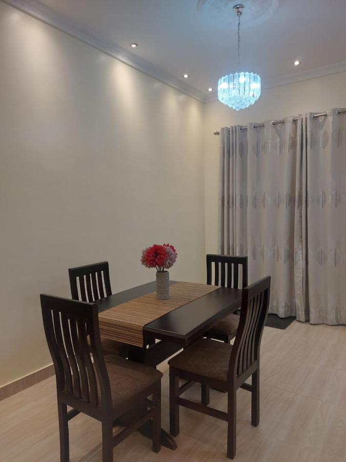 Beautiful 2-Bed Apartment In Akright City Bwebajja Namulanda Exterior photo